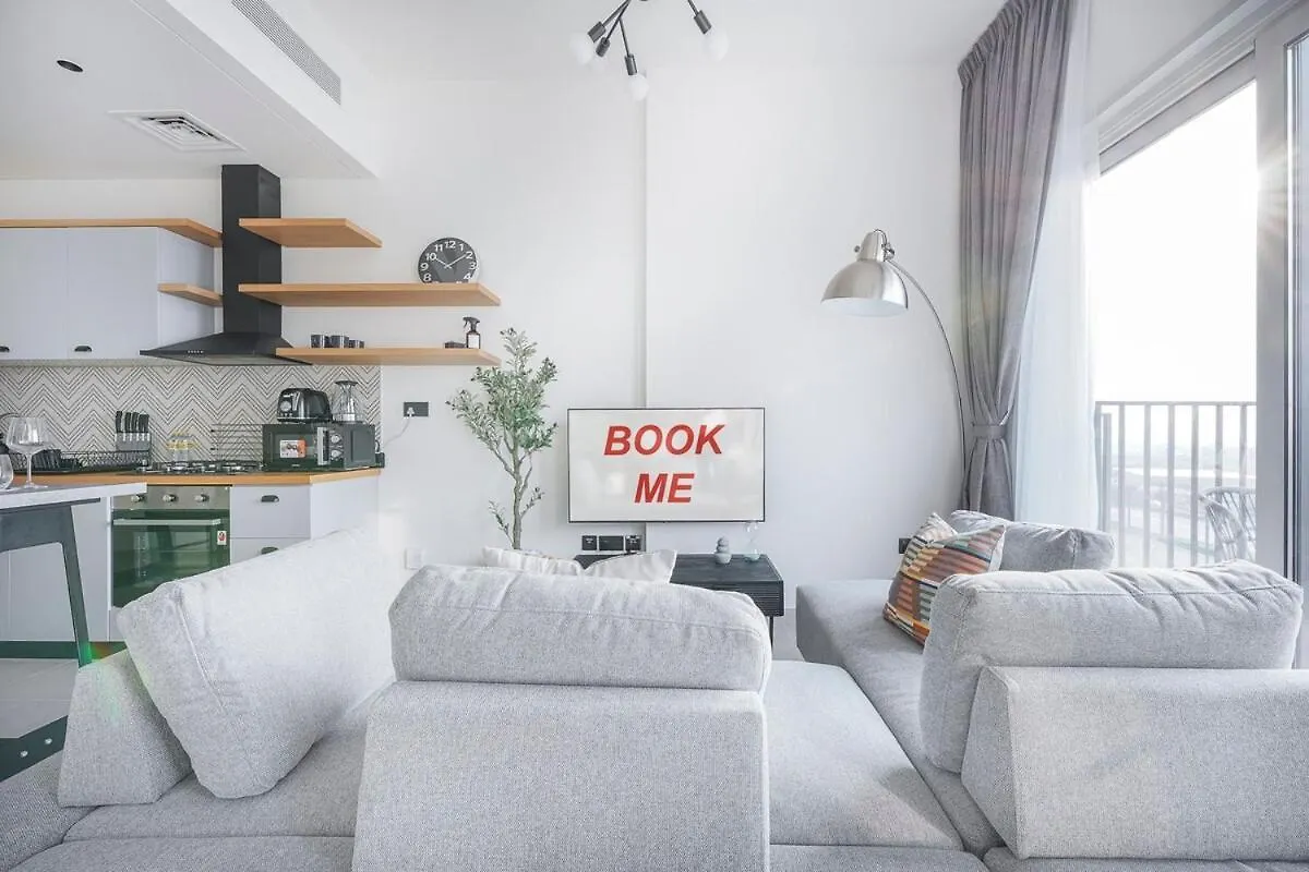 Soothing Studio Apartment In Collective Tower At Dubai Hills
