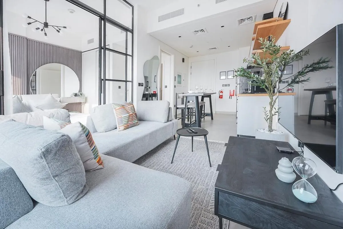 Soothing Studio Apartment In Collective Tower At Dubai Hills